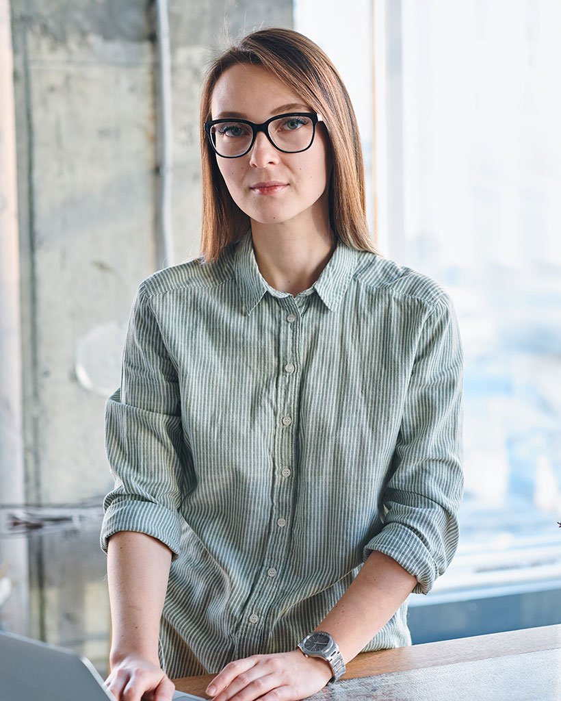 Neutral & Informative